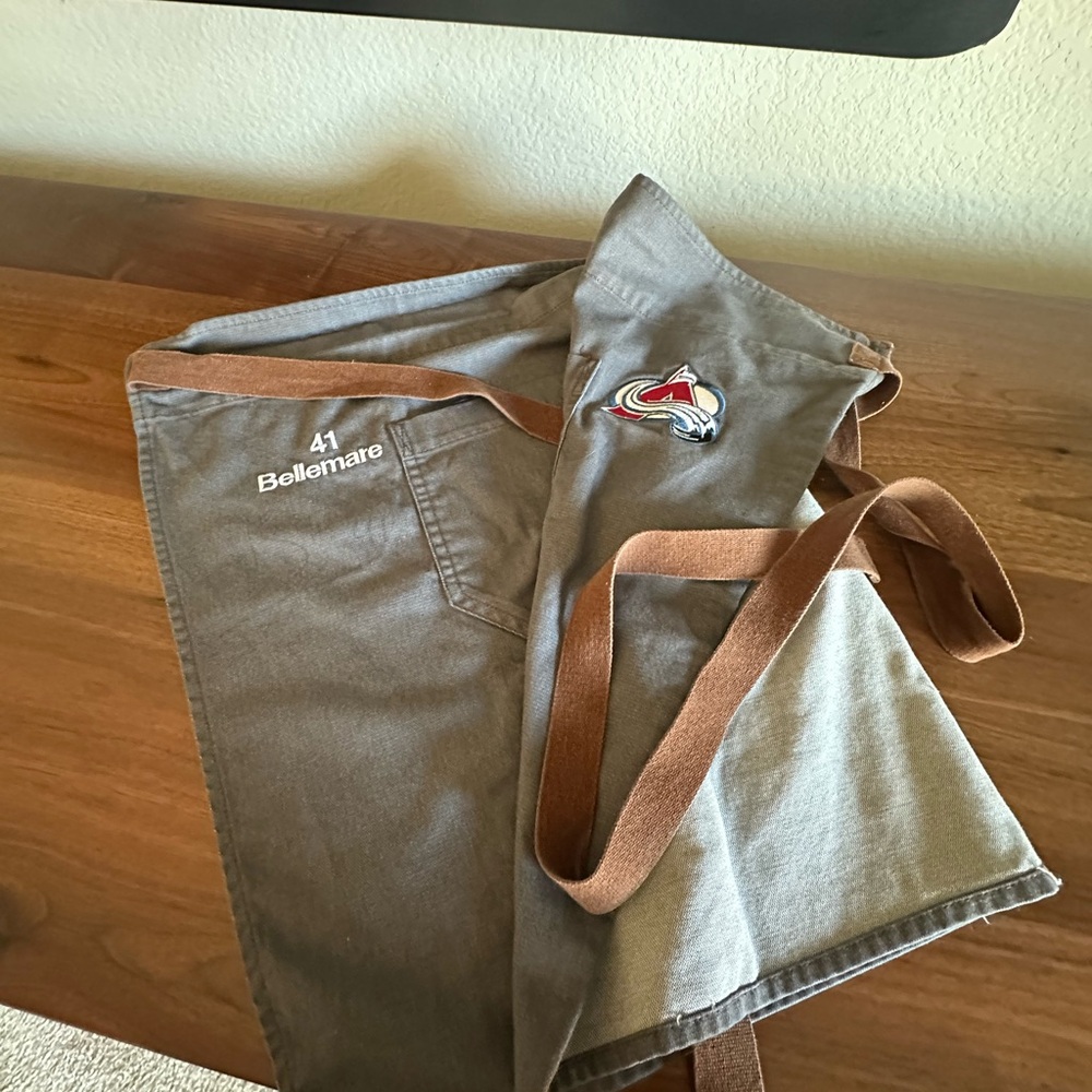 Colorado Avalanche Bellemare Apron
